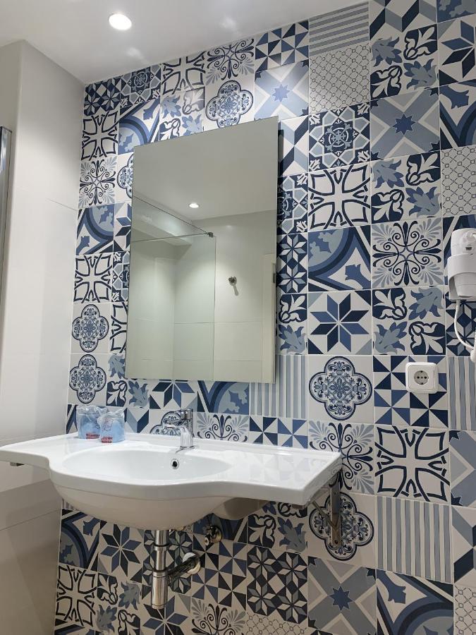 Hostal Hpc Porto Colom Екстериор снимка